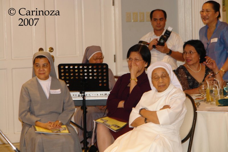 Mrs. Teresita Carey (middle)