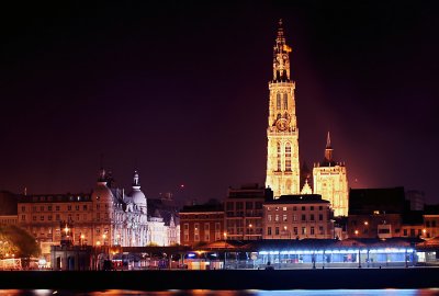 Antwerpen-bij-nacht-.jpg