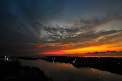 Surfside 8-28-09 0415.JPG