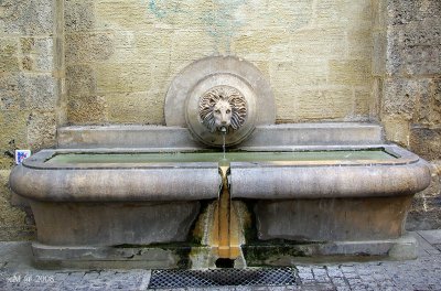 Fontaine du zodiaque