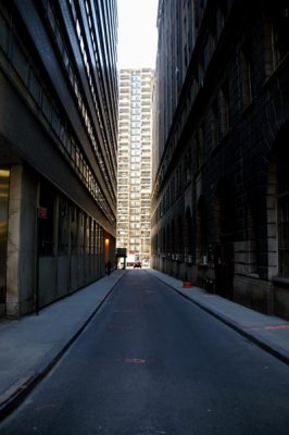  URBAN CANYONS
