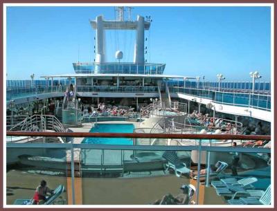 Island Princess, sundeck pool area.