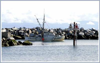 Gillnetter entering French Creek marina.