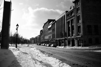 Snow on the :''Rue de la Commune''