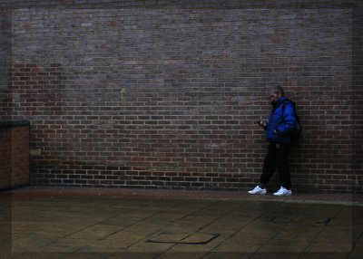 March 22 2010 : Texting Against the Wall