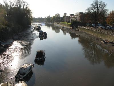 Looking upriver from Eel Pie footbridge.