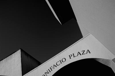 Bonifacio Plaza