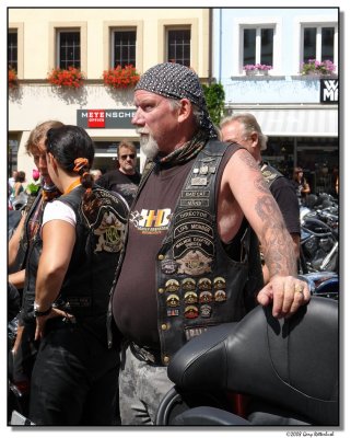 biker-5497-sm.JPG