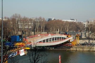 January 2006 - Construction footbridge Bercy Tolbiac - 75013