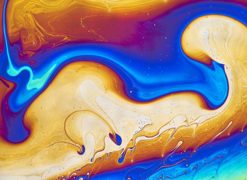<b>MC24 Vibrant<br>3rd Place</b><br>Hubble Bubble by Richard.
