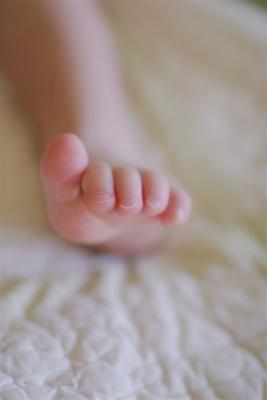 Toddler Toes--Olivia Navarro