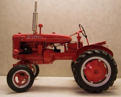 Farmall Tractor with 17-85