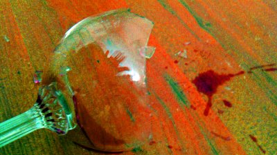 Broken Wine Glass SP9-8-06