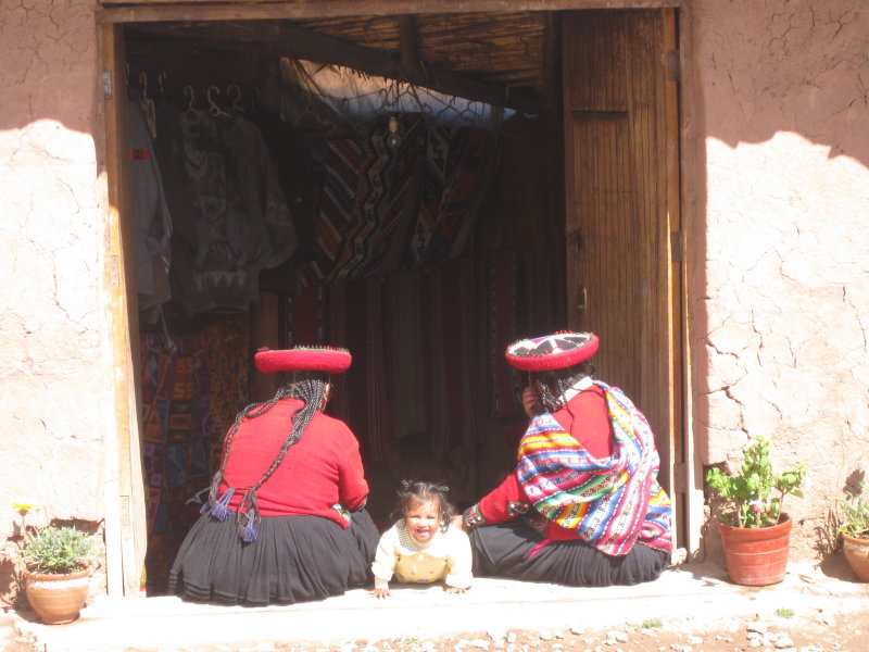 Weavers of Chinchero