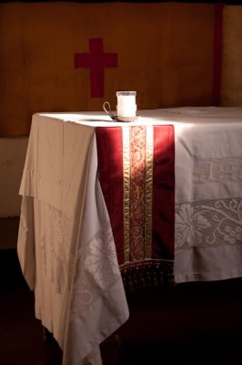 _DSC1805ChurchCandle2.jpg