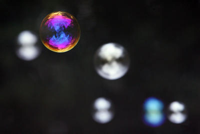 g3/52/386352/3/56260316.bubbles03.jpg