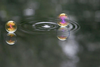 g3/52/386352/3/56260322.bubbles08.jpg