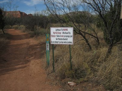 Lighthouse trail head