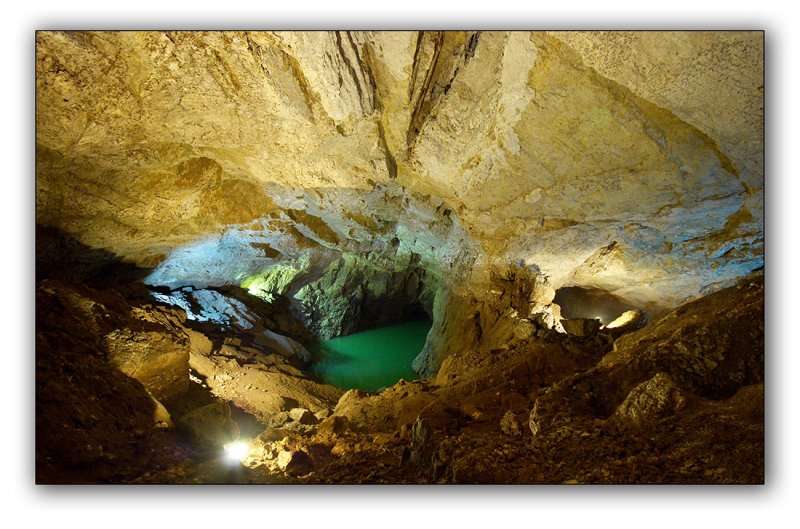 republic of Abkhazia, The New Athos Cave