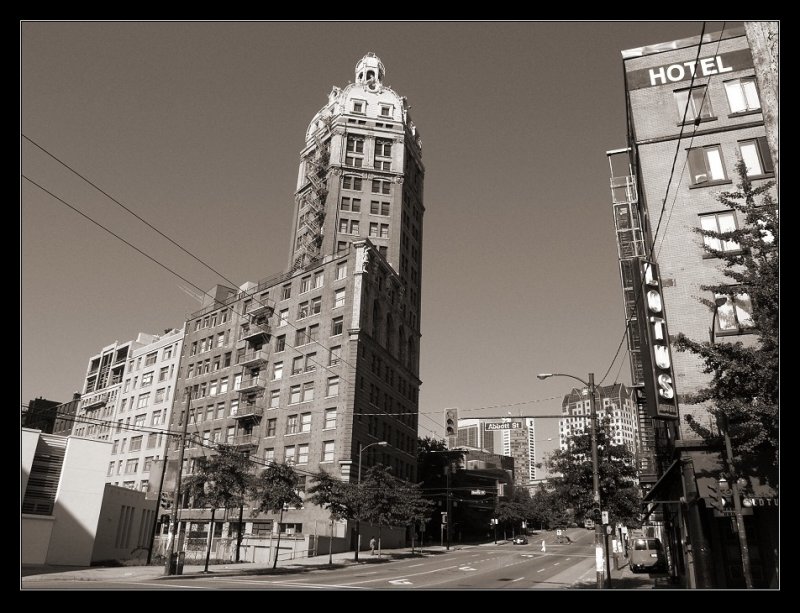SunTowerS1.jpg