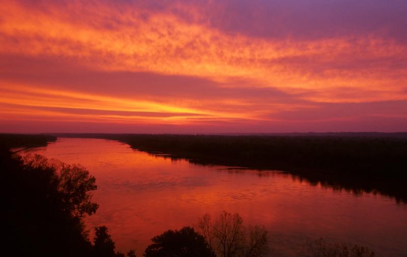 Missouri River at Dawn