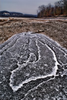 Missouri River Ice Pattern