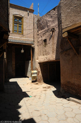 d7010 610.jpg
