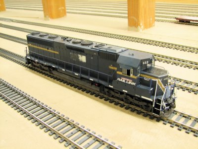 MRL 332 - SD45-2 (Athearn Genesis SD45-2 stretched on a RTR SD45T-2 chassis)