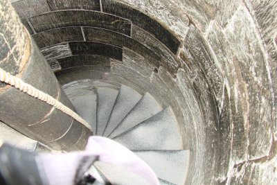 Trondheim Cathedral Stairway.JPG