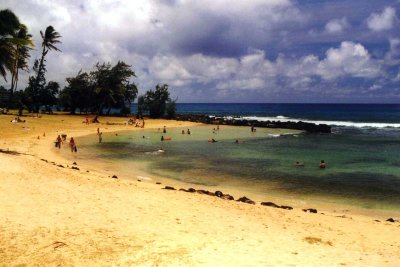 Kauai Brennekes beach.jpg