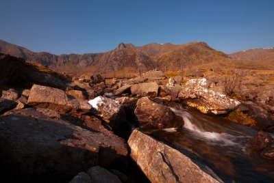 11 Stream below Llyn Idwal.jpg