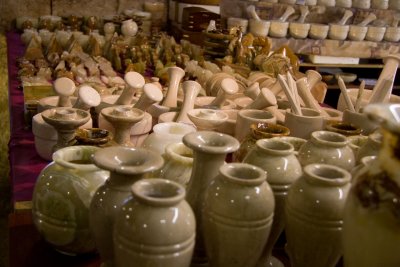 Onyx pottery