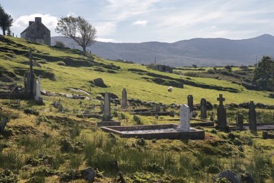 Srugreana Old Graveyard