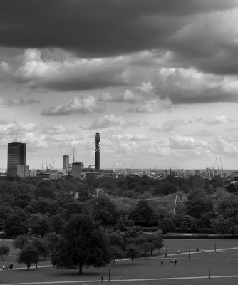 London Skyline.jpg