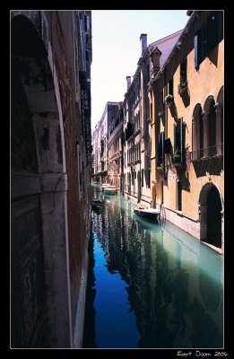 crop0014-border.jpg