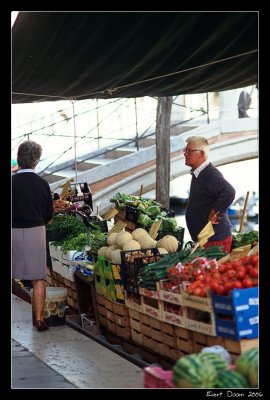 crop0025-border.jpg