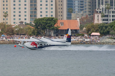 The Red Bull Albatross - Splash-n-Go 5
