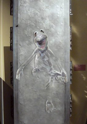 Carbonite-Kermit.jpg