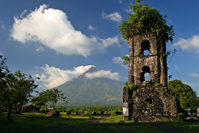 Cagsawa Ruins