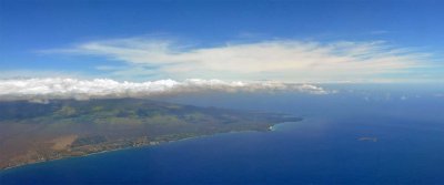 Flying into Maui