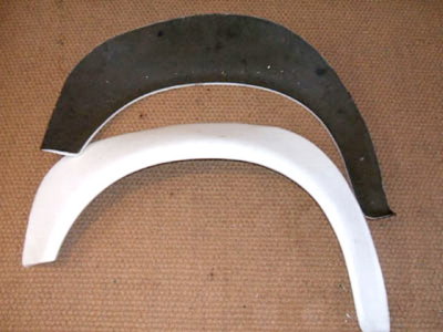 Edmond Harris - 73 RSR Front Fender Flares Fibreglass NOS - Photo 5.jpg