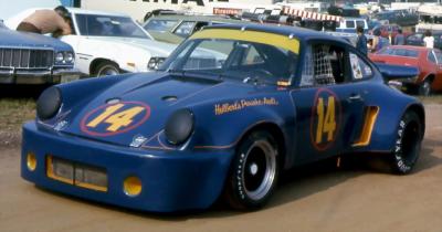 Mid-Ohio 1974-06-30 Drivers Al Holbert and Peter Gregg.jpg