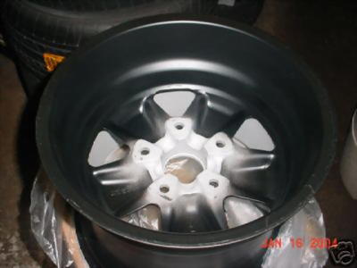 11x15 Fuch Alloy Wheel NOS - Photo 3