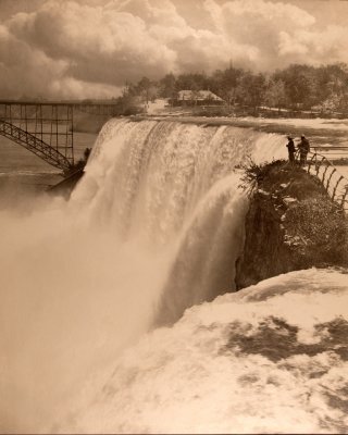 Luna Island and American Falls____3069  B