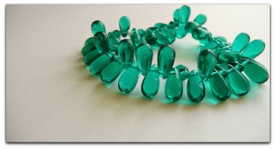 montana green beads