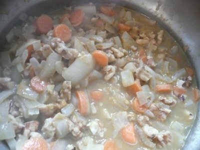 making an organic vegetarian shepherds pie