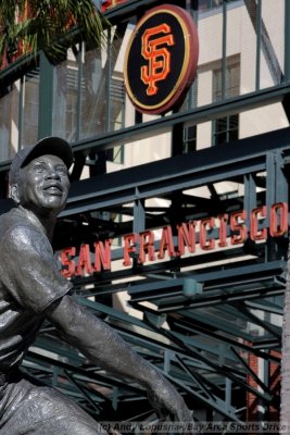 Willie Mays statue in front of AT&T Park