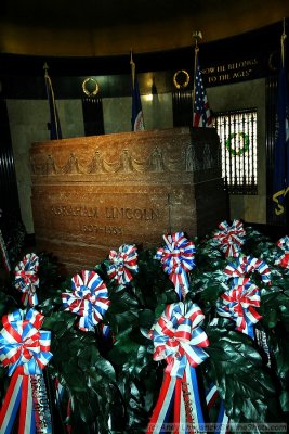 Inside Abraham Lincoln's Tomb