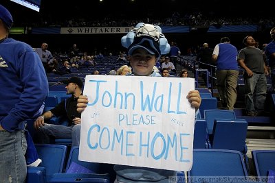 North Carolina fan pleads to UK star John Wall