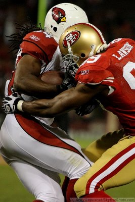 Arizona Cardinals RB Tim Hightower gets tackled